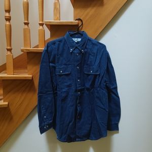 💚 2/$35 NWT Tabi denim long sleeve shirt